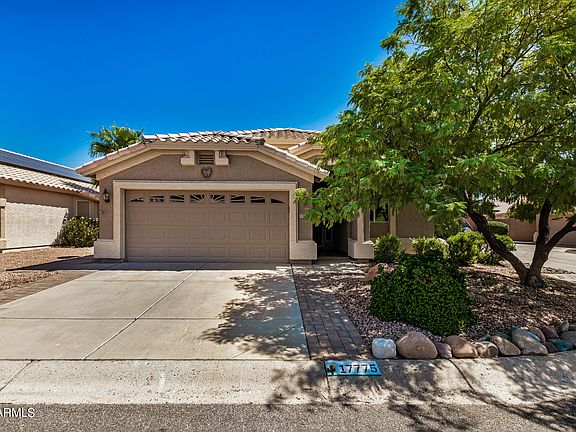 3rd image of 17775 N LAINIE Court