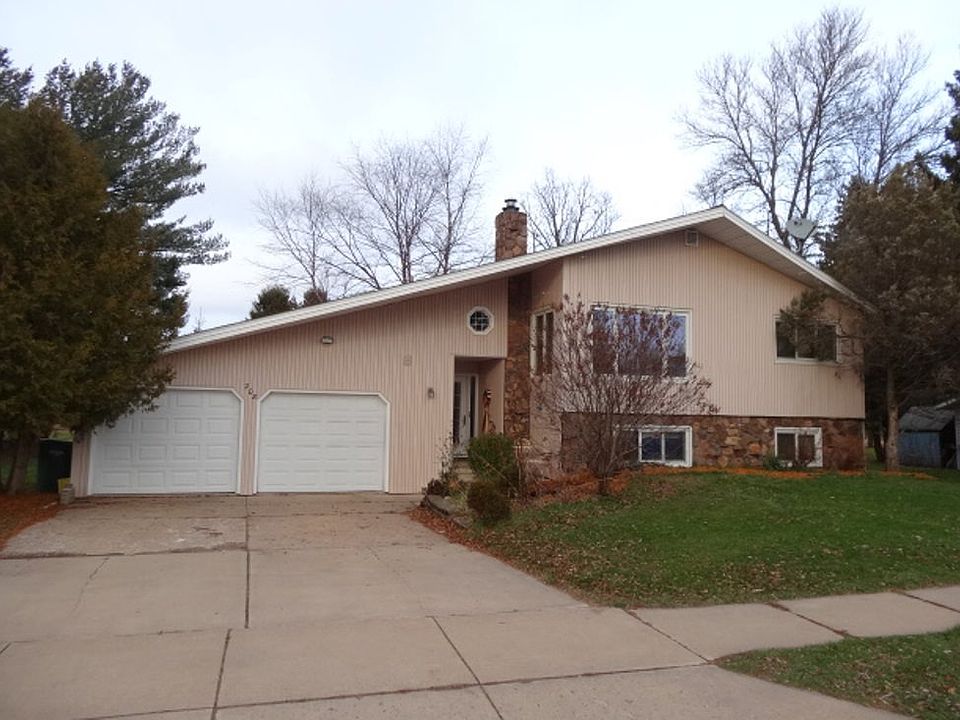 1st image of 208 Quaw Ave