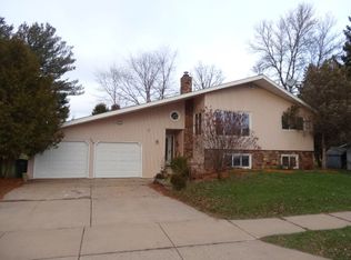 208 Quaw Ave, Edgar, WI 54426