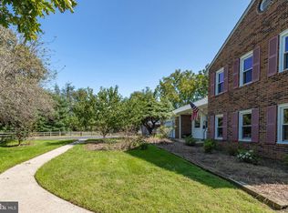 11629 Popes Head Rd, Fairfax, VA 22030