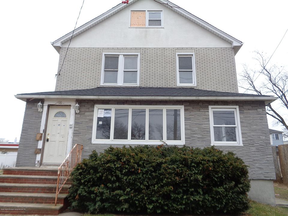 1st image of 16 Finley Ave