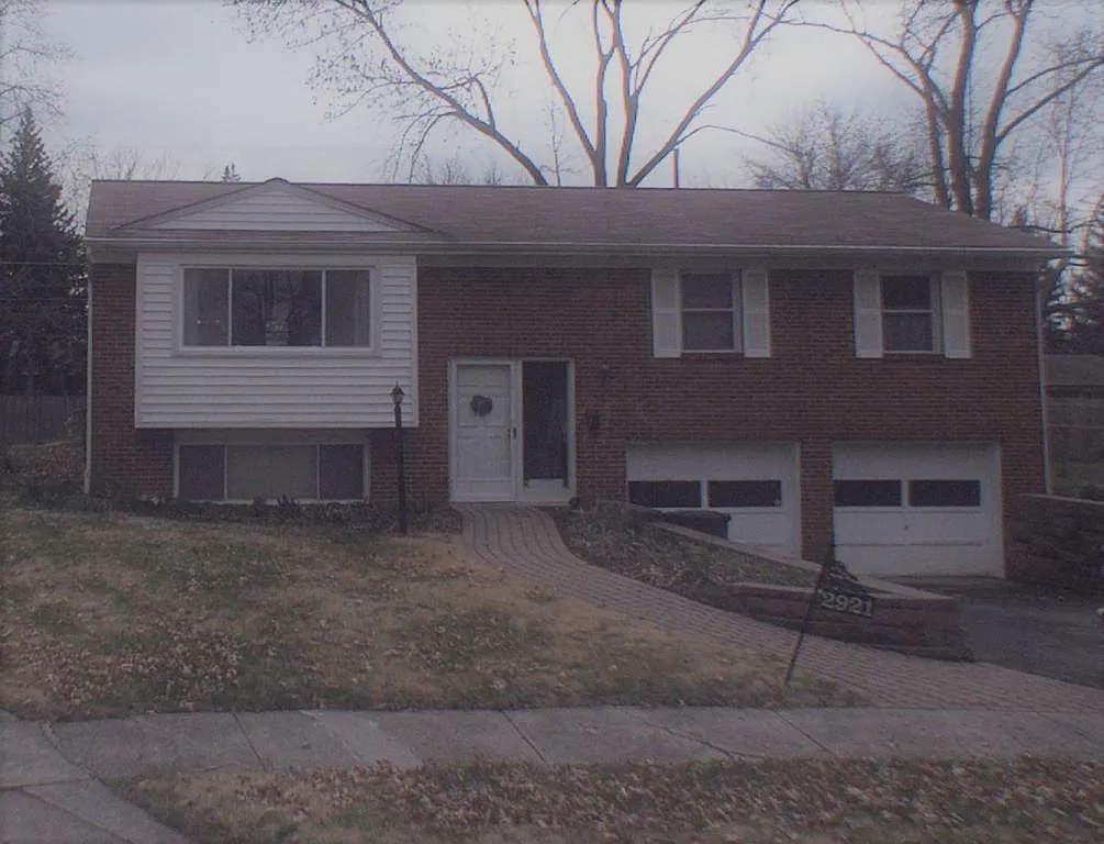 2921 Landon Dr photo 1