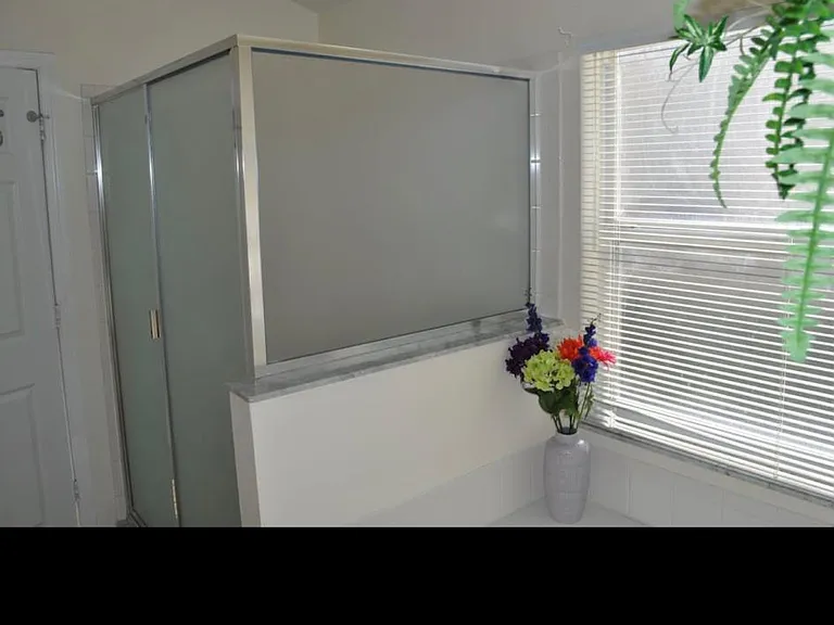 8081 Roaring Creek Ct — Photo 21