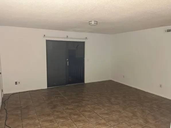 209-19 Apache Dr, Enterprise, AL 36330