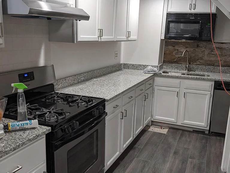 2712 Emerson Ave S #1 — Photo 6