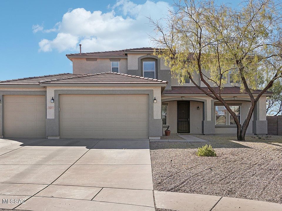 1st image of 611 S Quiet Cove Pl