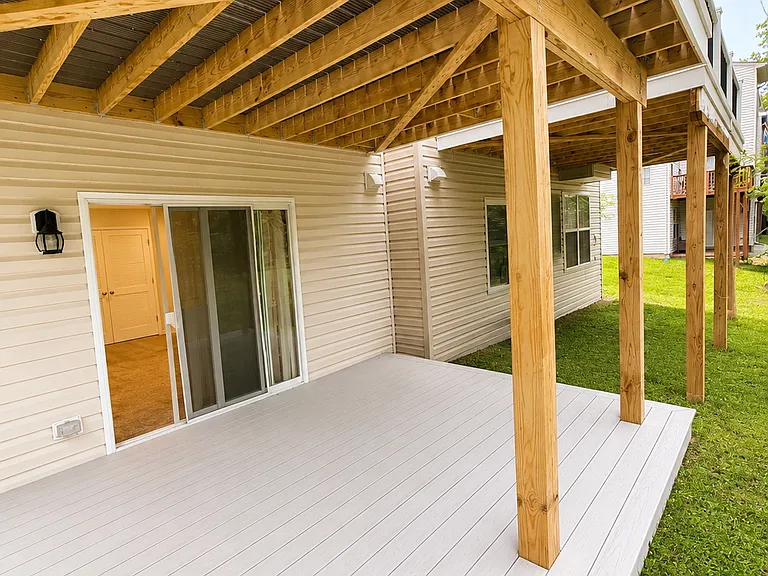 9027 Endicott Pl — Photo 12