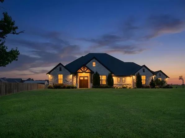 255 Clements Cir, Tatum, TX 75691
