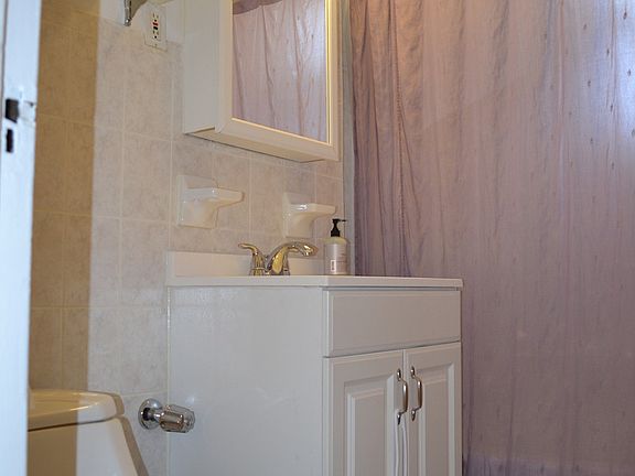 3rd image of 8511 Lefferts Blvd APT 6J
