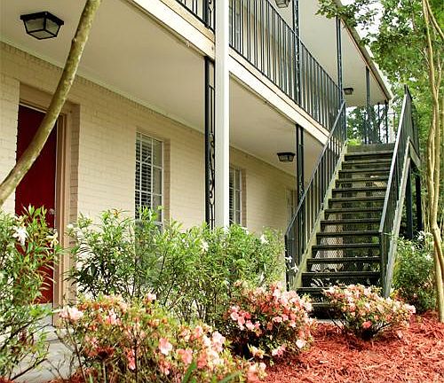 2nd image of 518 S Jefferson Ave #609