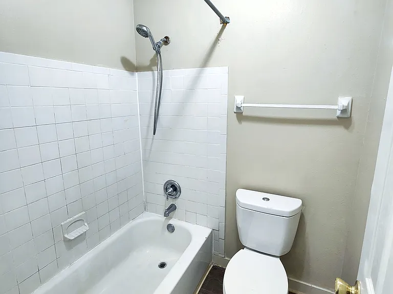 4309 S Semoran Blvd #4 — Photo 35