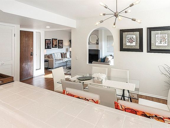 4th image of 1809 Peyton Ave Unit 109