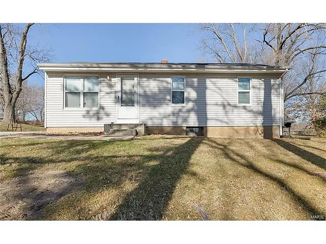 2805 S River Rd photo 1