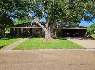 100 Greenwood Ln, Natchez, MS 39120