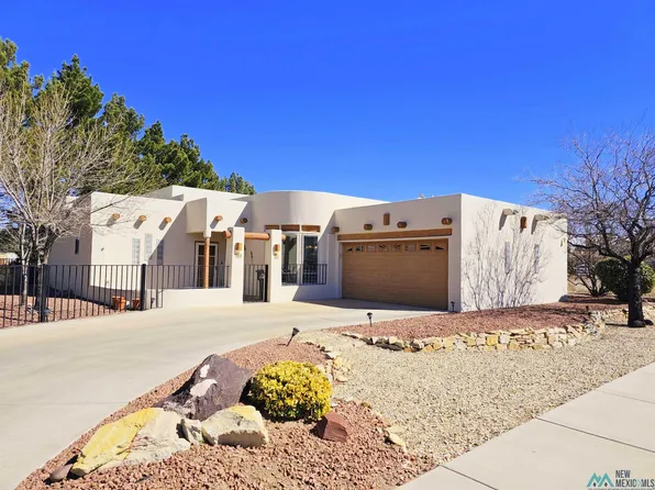 103 Golf Course Rd SE, Deming, NM 88030
