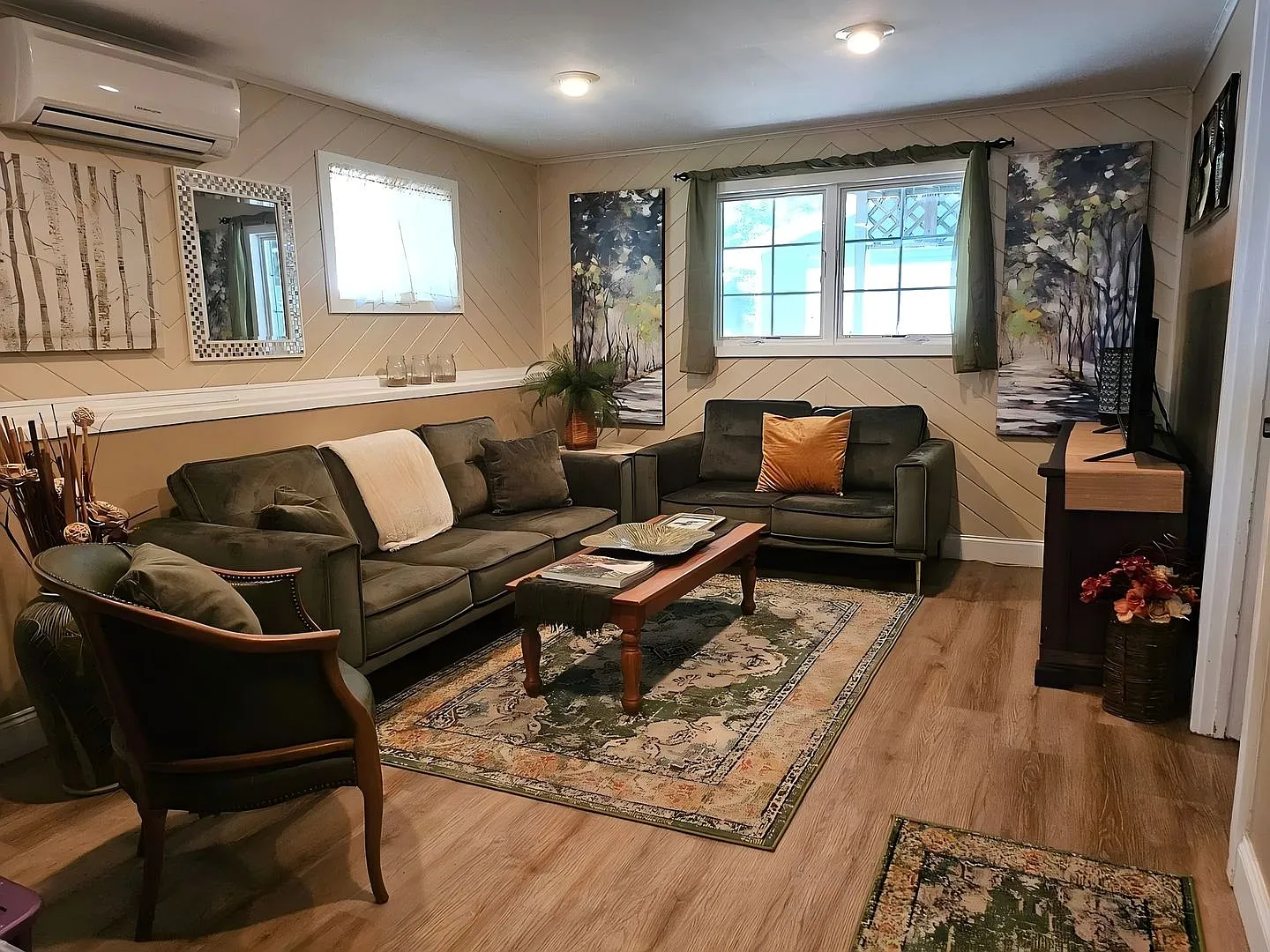 Charming 3bed 2bath Home in White Bear Lake! — Photo 3