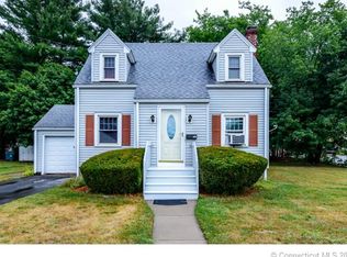 161 Campfield Rd, Manchester, CT 06040