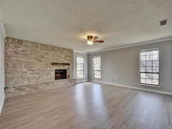 12109 Black Angus Dr, Austin, TX 78727