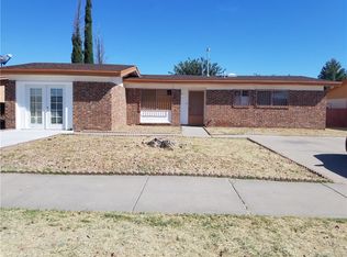 3008 Beachcomber Dr, El Paso, TX 79936