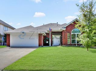 5412 Blue Water Lake Dr, Fort Worth, TX 76137