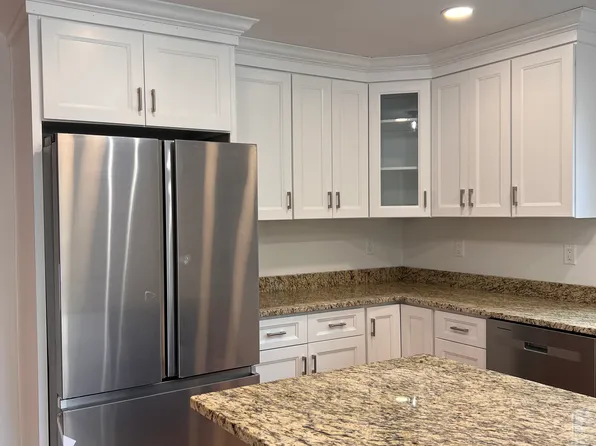 378 Semel Ave #A, Garfield, NJ 07026