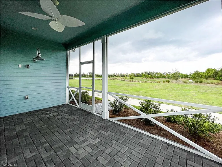 7162 Saona Ct — Photo 18