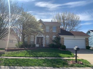 3863 Kentucky Derby Dr, Florissant, MO