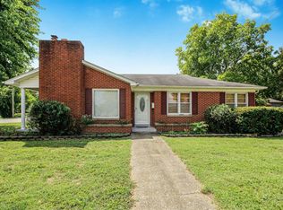 409 E Main St, Horse Cave, KY 42749