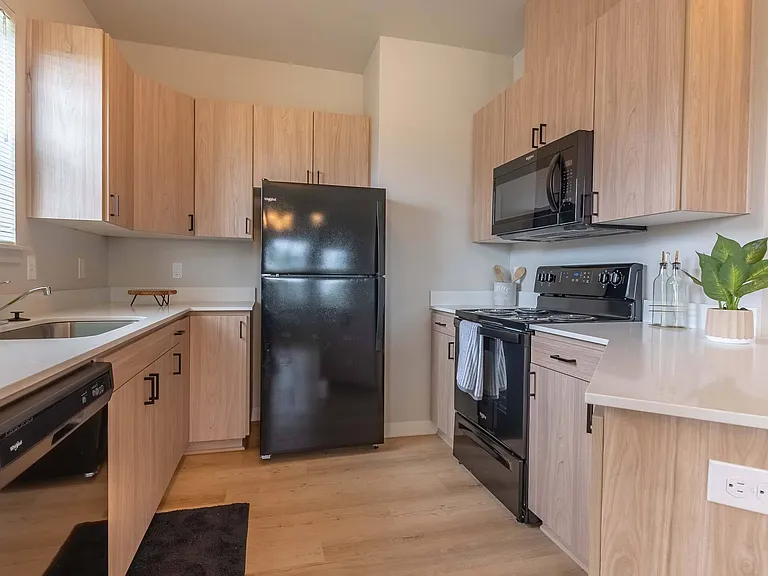 Marcola Apartment Homes — Photo 48