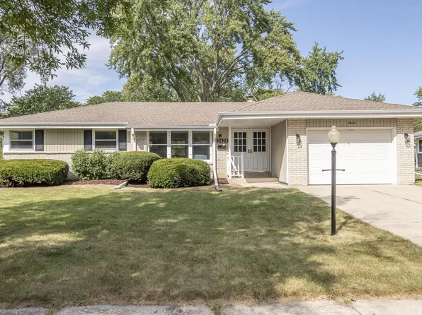 5424 Olympia DRIVE, Greendale, WI 53129