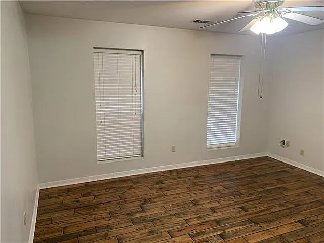 43184 Naples Dr — Photo 9