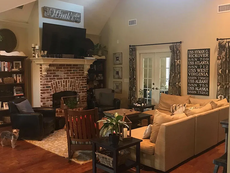16 Millers Branch Dr — Photo 2
