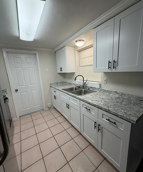 5137 Mecaslin Dr — Photo 5