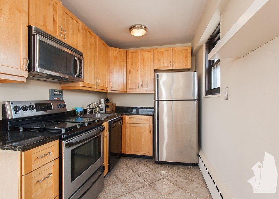 1st image of 3420 N Lake Shore Dr APT 18K