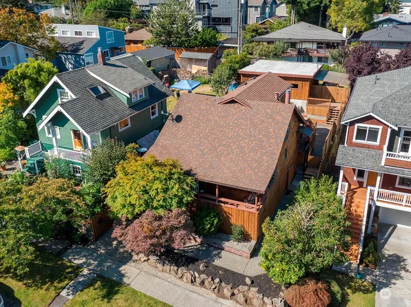 4615 34th Avenue W, Seattle, WA 98199