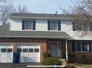 7214 Rainbow Ln, Frederick, MD 21702