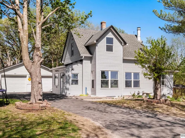 4014 S 14th St, Omaha, NE 68107