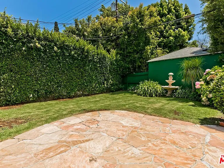 10574 Ashton Ave — Photo 29