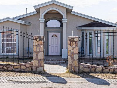 308 Hacienda Escondida, San Elizario, TX, 79849