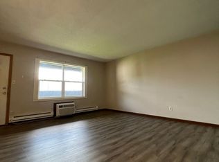 917 4th St S #10240788, La Crosse, WI 54601