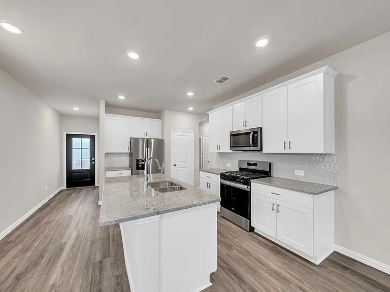 417 Martell Rd — Photo 5