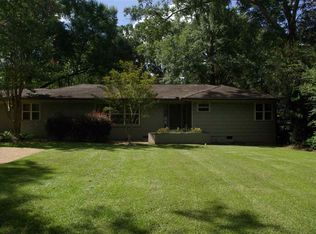 655 Meadowbrook Rd, Jackson, MS 39206