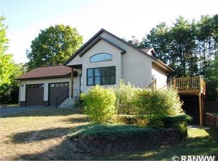 2418 Panorama Dr, Menomonie, WI 54751