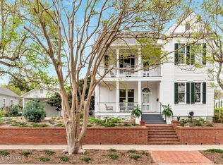 313 S Pearl St, Natchez, MS 39120