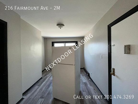 4th image of 216 Fairmount Ave #2M