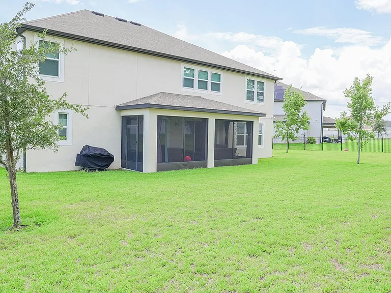 9841 Cabernet Ave — Photo 5