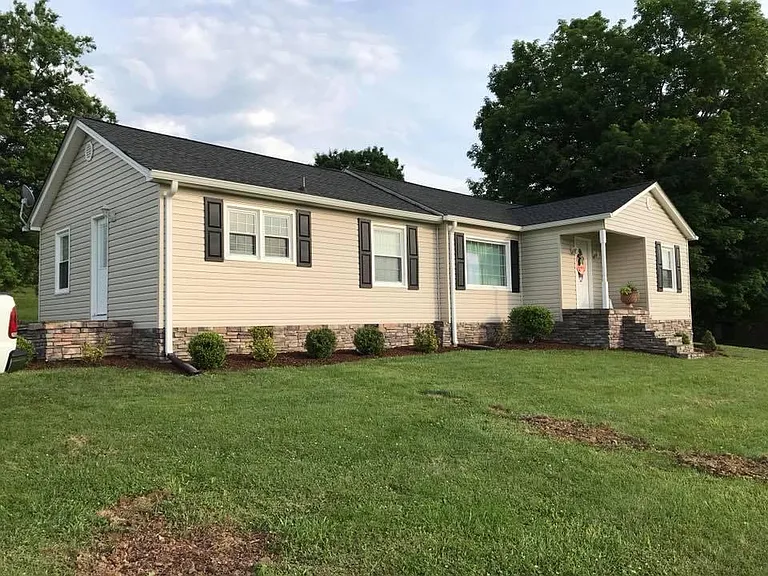1712 Bristol Caverns Hwy — Photo 6