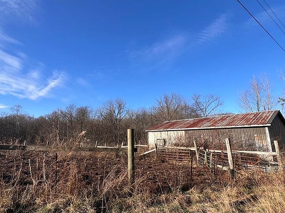 3rd image of 17223 McGuire Ridge Rd