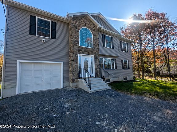 2nd image of 642 Glen Circle Dr