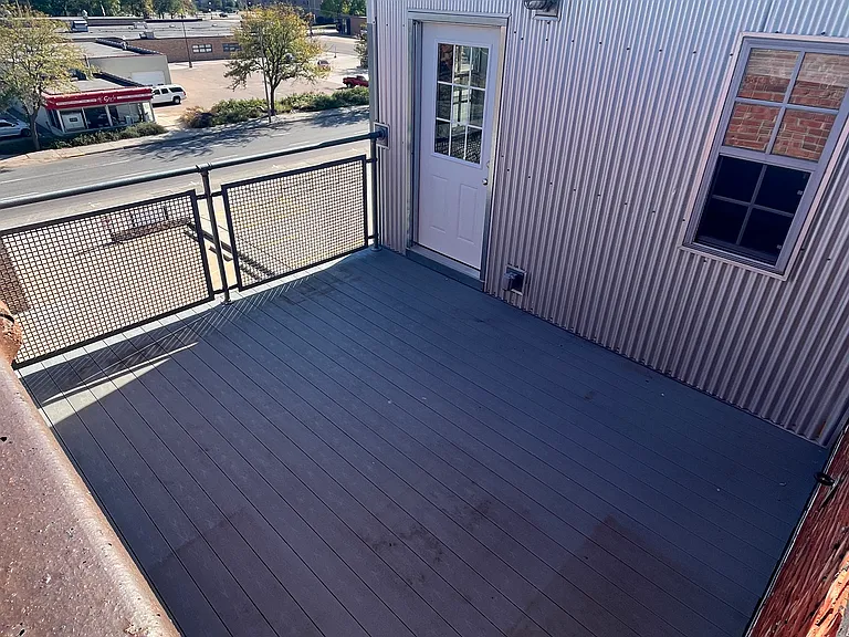 210 N Walnut St #11 — Photo 9